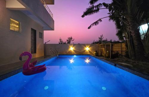 Malavli Villa | ll EMPYREAN STAYS ll SUPREME VILLA II 3BHK II AC II PVT POOL II MINI BAR