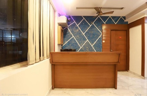 Chennai Hotel | Lloyd's Inn Perumbakkam