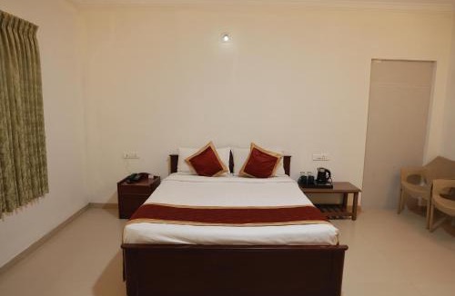 Fern Hill Hotel | LMS Palve Sugavasam