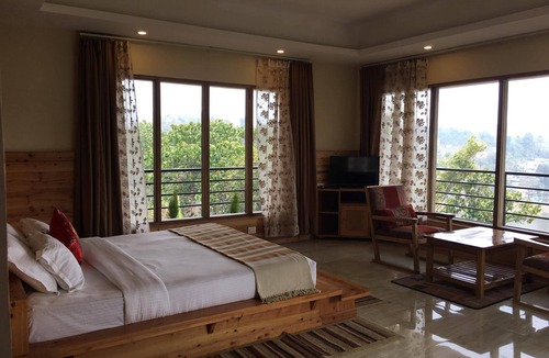Mirik Resort | Located on top of the hill in front of Samendu Lake