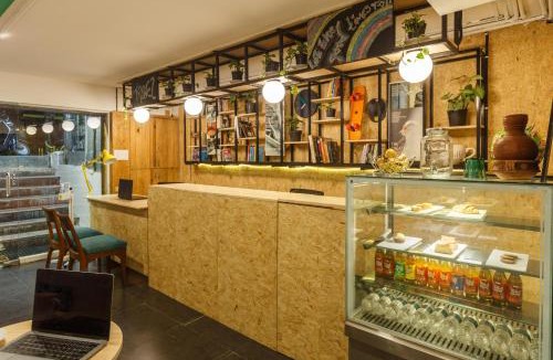 Shanthala Nagar Hostel | Locul Central - Church Street