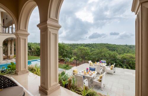 Morjim Villa | LohonoStays Sacri Borod Hill 7