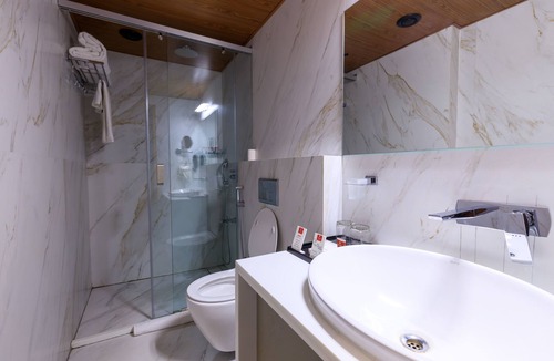 Jamnagar Hotel | Lords Eco Inn Jamnagar