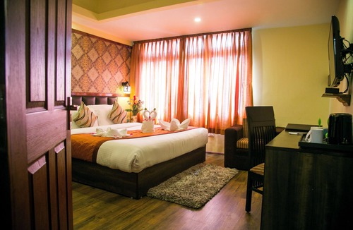 Tirthalli Hotel | Lords Riverside Resort