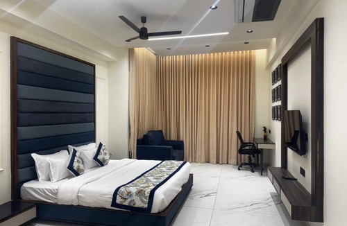 Kodinar Hotel | Lords Swastik Studio Kodinar