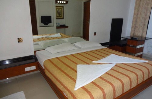 White Town Hotel | Lotus Bay View Hotel