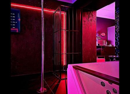 Sector 4 Hotel | love secret