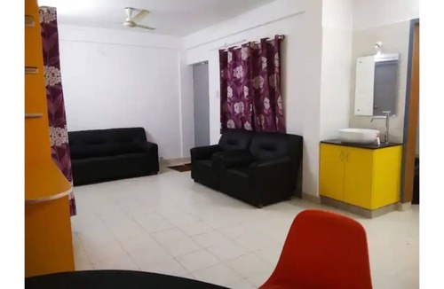Electronics City Apartment | Lovely 3 Bedroom With Open Kitchen & Parking