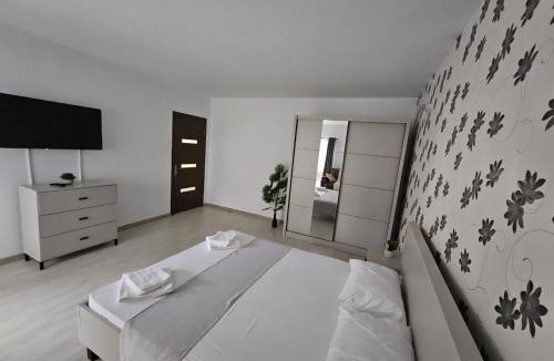 Craiova Apartment | Lovely apartment
