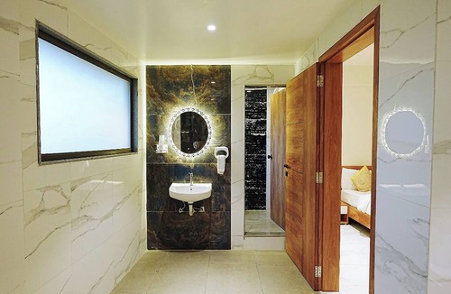 Pune Hotel | Lp Regency