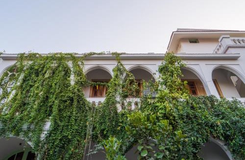 Bedla Villa | Lumira Queensbury Villa
