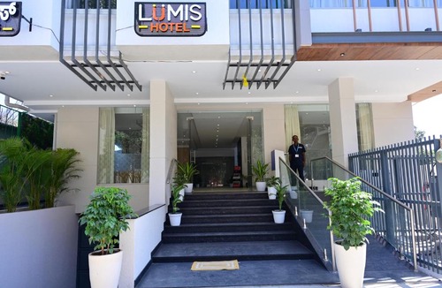 Whitefield Hotel | Lumis Hotel Whitefield