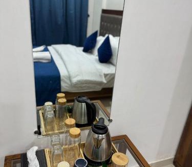 Chandivali House | Luna Spaces- BLUES Nr Mumbai International Airport