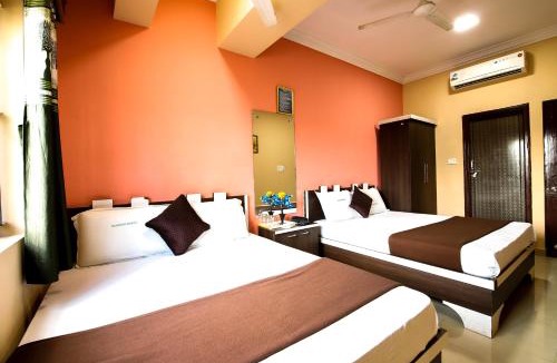Kalasipalya Hotel | Lusia Inn