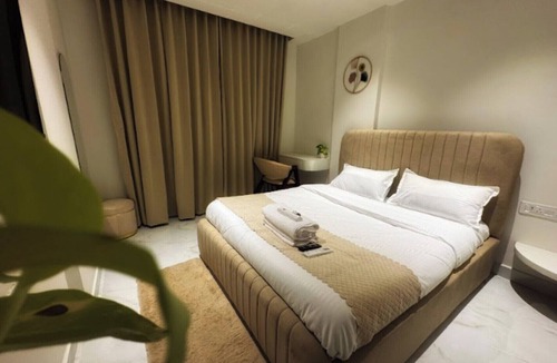 Brookefield Hotel | Lux Living Hotel