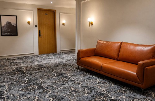 Vanthli Hotel | LUXURIA INN BY CHANDAN
