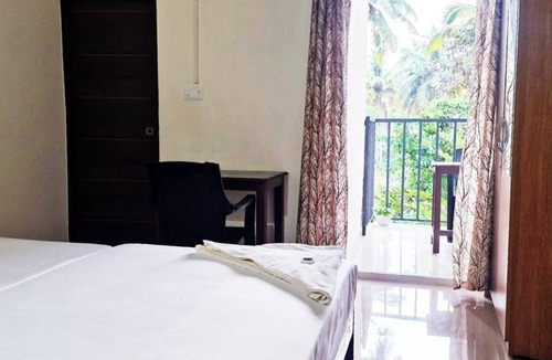 Varkala Resort | Luxurious 1 double Bed BnB 1