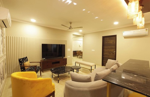 Jaipur Apartment | Luxurious 3BHK Apartment with Balcony, City View & Modern Amenities