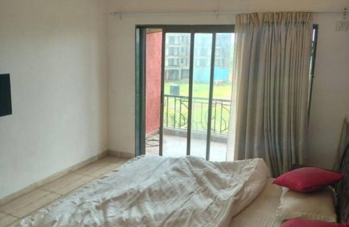 Bambolim Apartment | Luxurious 4BHK Flat & Apartment with King Size Bed near Bambolim Beach Goa