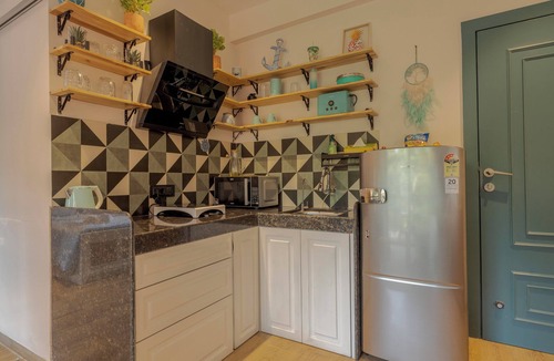 Saunta Vaddo Apartment | Luxury 1-bedroom with AC, WiFi in enchanting Arpora north Goa