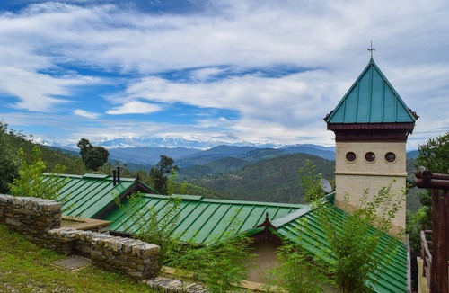 Kaul Cottage | Luxury 7-Acre Estate In The Laps Of Himalayas: Indian Bespoke Experience