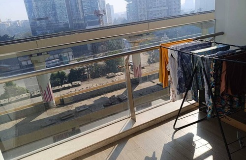 Jogeshwari East Apartment | Luxury Apartment at Oberoi Maxima Near Airport Andheri Mumbai