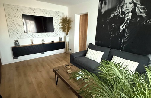 Baneasa Apartment | Luxury apartment close to the airport, Romexpo, Therme, 15 min to city center