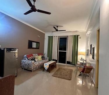 Canacona Apartment | Luxury Apt near Palolem Beach, WFH with Forest view