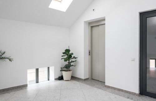 Bucharest City-Centre Apartment | Luxury Central Lofts by Carmen Sylva