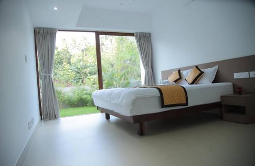 Chirayinkil Bed & Breakfast | LUXURY HOMESTAY IN VARKALA Just 7 Mins Away From North Cliff Beach