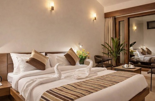 Bhagtpura Hotel | Luxury Hotel Palm Bhimtal