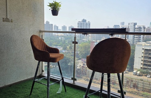 Andheri West Apartment | Luxury Insta Aesthetic Party Pad