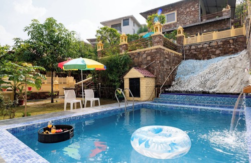 Bedla Villa | Luxury Private 4BHK Villa with Pool & Swiss Tents