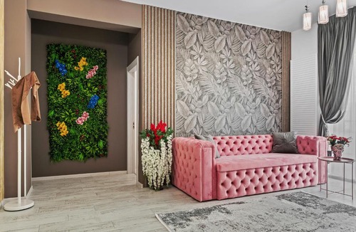 Sector 4 Apartment | Luxury Rose