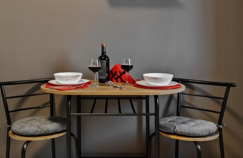 Sector 4 Apartment | Luxury Rose