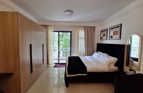 Ruaka Apartment | Luxury Studio Apartment with Proximity to two rivers & village market Malls