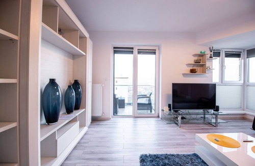 Militari Apartment | Luxury Westpark 2 Presidentialsuite lake view W4