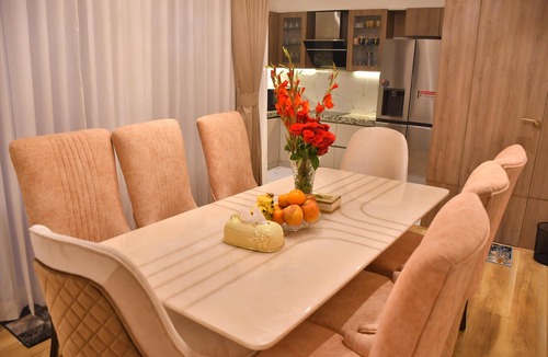 Toli Chowki House | Luxuryhouse-3br-free Car & Driver-balcony-wifi