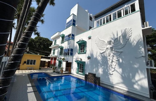 Kuilapalayam Hotel | LUXUS Resort - Swimming Pool