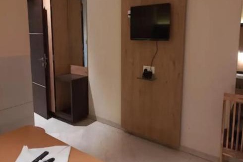 Badlapur Hotel | M B Residency Lodging and Boarding