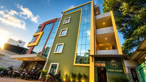Railway New Colony Hotel | M R Hotels