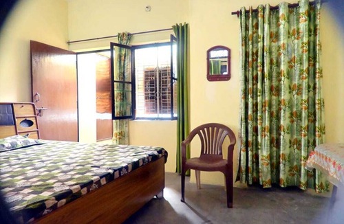 Jwalapur Hotel | Maa Ganga Haveli Haridwar Homestay