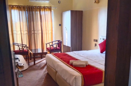 Alipurduar Hotel | Maa Paradise World