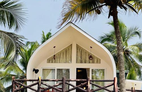 Varkala Resort | Maadathil Cottages & Beach Resort