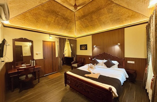 Varkala Hotel | Maadathil cottages & Beach resort