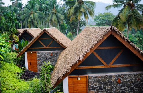 Wellington Hotel | Maayaa riverside villa by KPM Tripenta