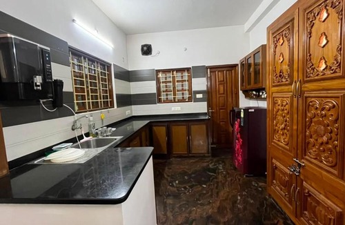 Kottakuppam Villa | macaws home stay