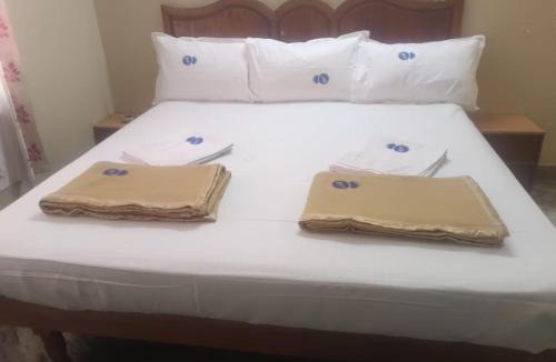 Virudhunagar Apartment | Madhu Shini AC Boarding and Lodging