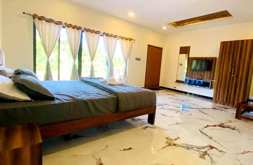 Haliyal Hotel | Magenta Resort