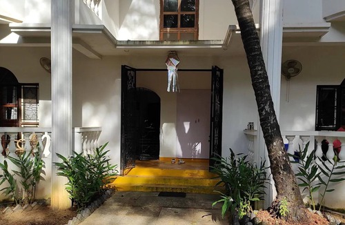 Dongorim Apartment | Magnolia Serene white house!9 min walk from sunset beach